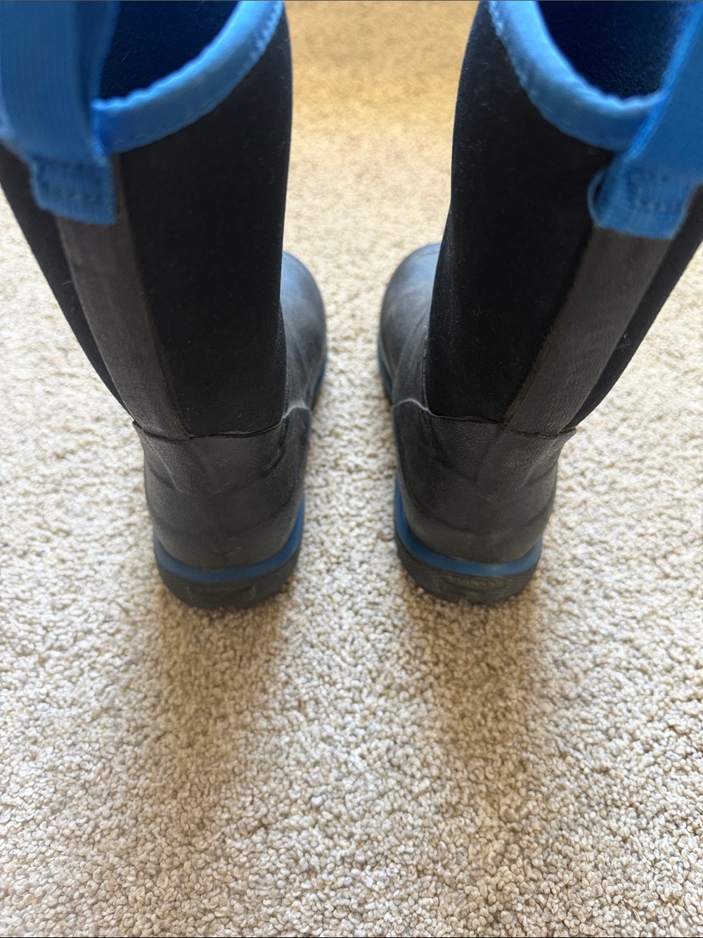 Muck Boot Kids Element Black Waterproof Pull-On Boots Blue Trim - Picture 4 of 10